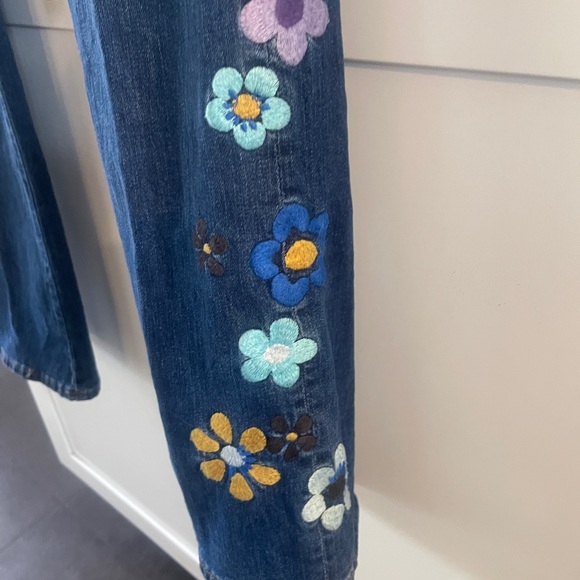 Blue Boot Cut Jeans with Floral Embroidery - Picture 4 of 7